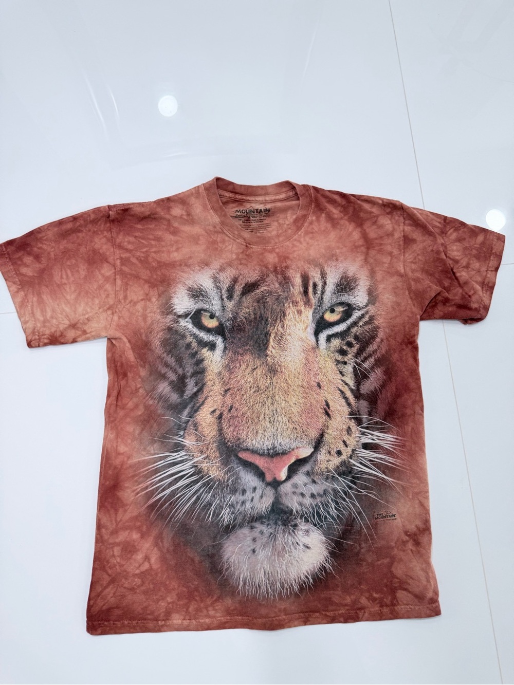 The Mountain Men's Tiger Face Tie-Dye Tee - Rust/Brown